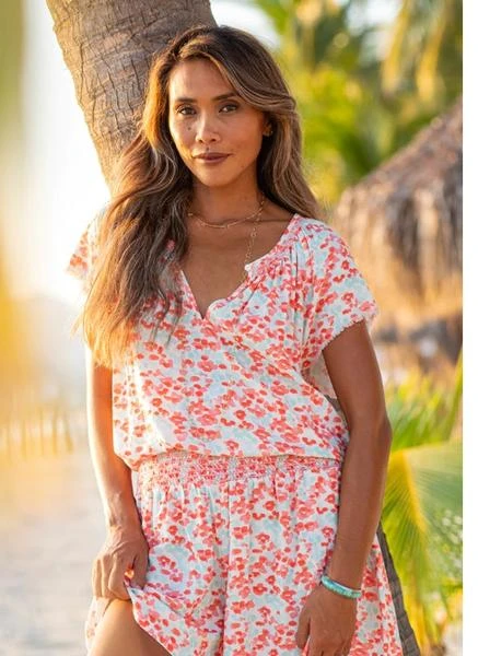 Women's Lilly Top 1 Women's Lilly Top