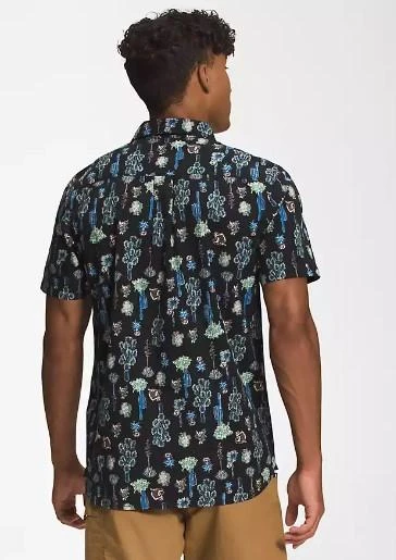 The North Face Men's Short Sleeve Baytrail Pattern Shirt 2 The North Face Men's Short Sleeve Baytrail Pattern Shirt - Image 2