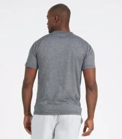 Vuori Men's Tradewind Performance Tee Shirt -Chic Fit Wear Shop tradewind20alt201